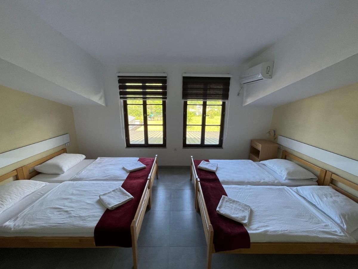 Rooms And Apartments Neron Bihac Lohovo Bagian luar foto