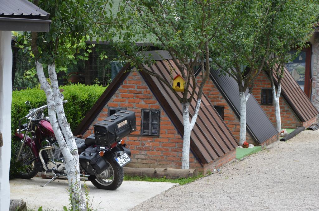 Rooms And Apartments Neron Bihac Lohovo Bagian luar foto